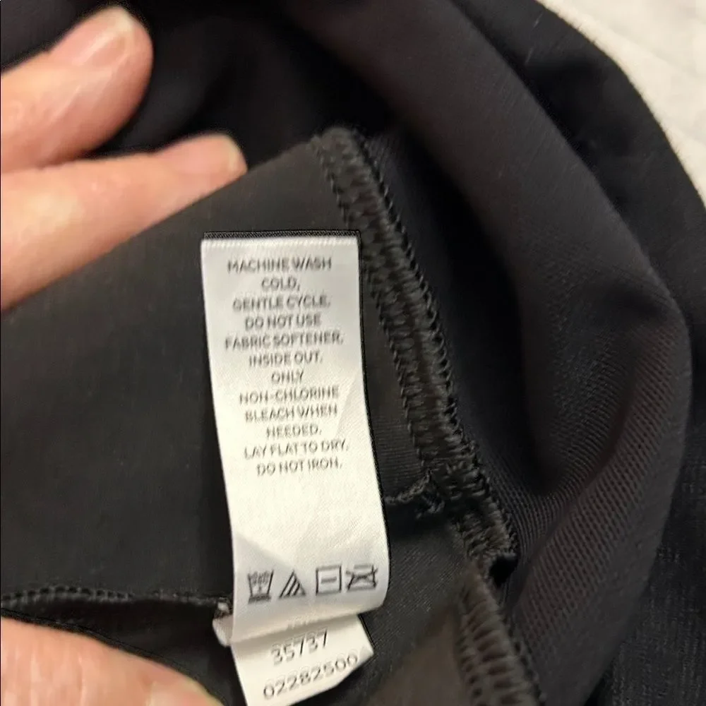 ASSETS BY SPANX Black High-Waisted Faux Leather Pants 1X NWOT (never worn)